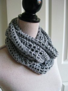 Hey Ladies, style up your top or shirt look with this Lightweight Crochet Cowl Pattern by following these simple steps.