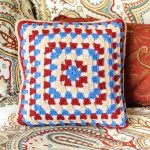 DIY Crochet Cushion18