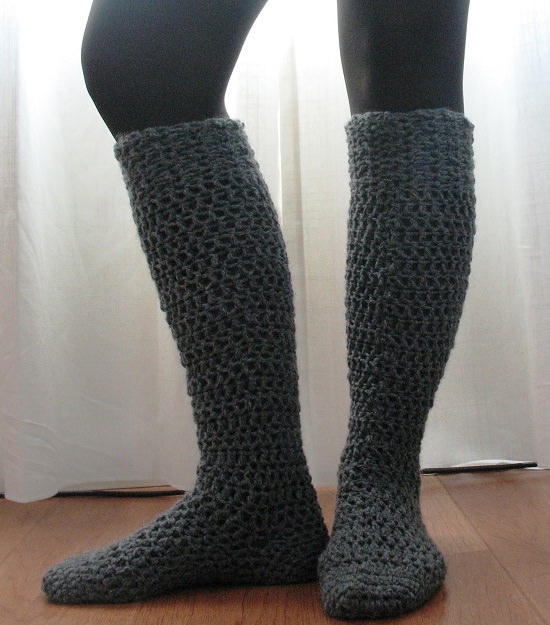 30 Creative DIY Crochet Socks Ideas | How to Crochet Socks - Crocht