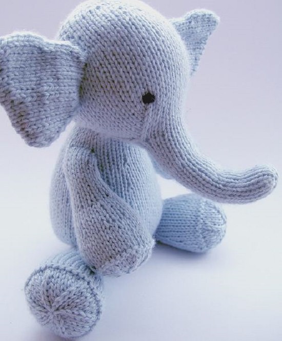 Aw, Isn't it cute having a crochet elephant like this at home? Rely on our Free Crochet Elephant Pattern and steps below to DIY it.