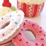 DIY Crochet Cake8