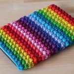 diy crochet laptop case 16