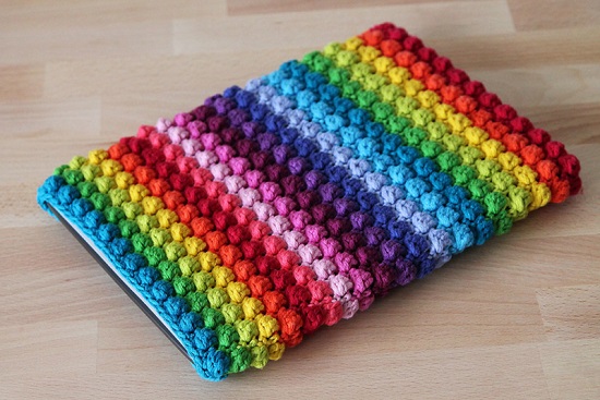 Crochet laptop best sale case pattern