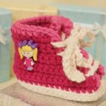 16baby booties crochet