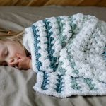 8Easy Crochet Baby Blanket