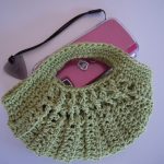 DIY-crochet-mobile-case19
