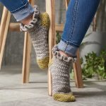 Crochet Ruffled Slipper Socks