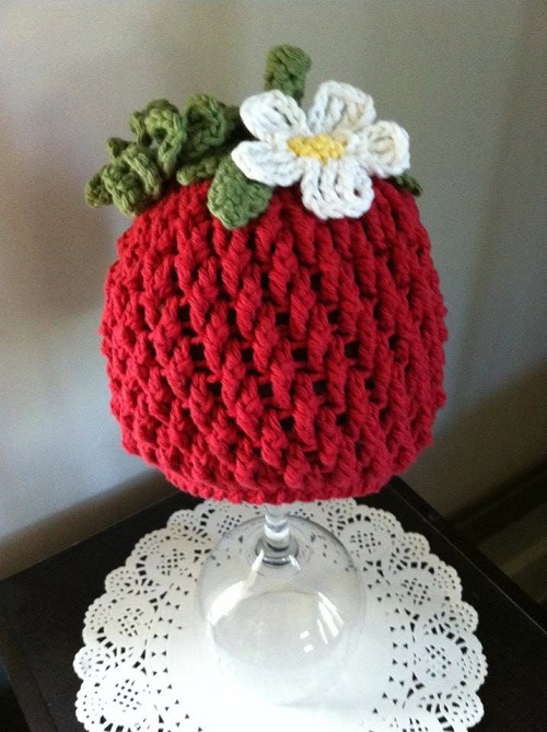 16 Cute Strawberry Beanie Crochet Pattern Ideas 2