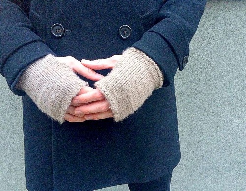 Men's Crochet Fingerless Gloves Pattern 18