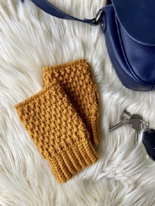 Men's Crochet Fingerless Gloves Pattern 1 