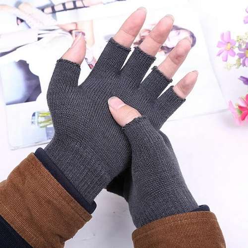 Men's Crochet Fingerless Gloves Pattern 30