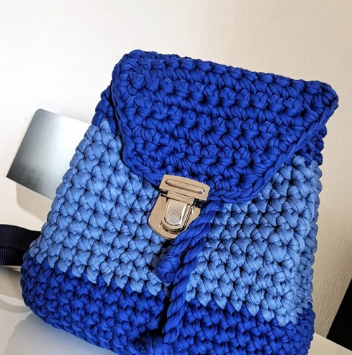 DIY Crochet Backpack Patterns Ideas 8