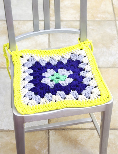 DIY Crochet Chair Cover Ideas 2