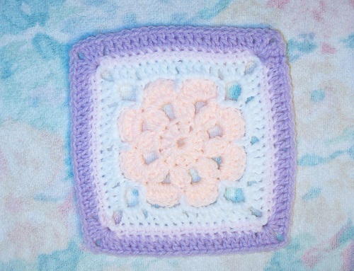 Crochet Granny Squares with Flowers 14