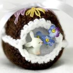 8-b-Crochet-Chocolate-Easter-Egg-diorama-pattern