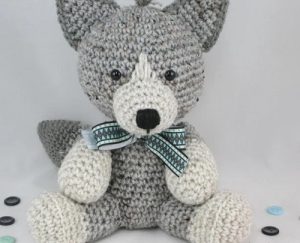 20 Easy Wolf Crochet Patterns - Crocht