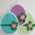 wm_eggs_potholder_crochet_pattern_by_zabelina_for_littleowlshut__small2