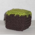 Crochet Minecraft Grass Block