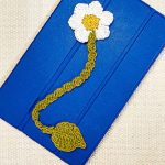 Simple_Crochet_Daisy_Flower_Bookmark__1__edited_small2