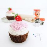 Crochet Cute Cupcake Pincushion