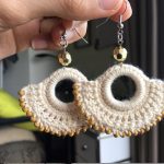 DIY Fan-shaped Crochet Summer earrings