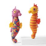 Crochet Dancing Seahorses Pattern