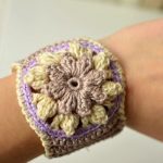 Floral Crocheted Bracelet in Under One Hour