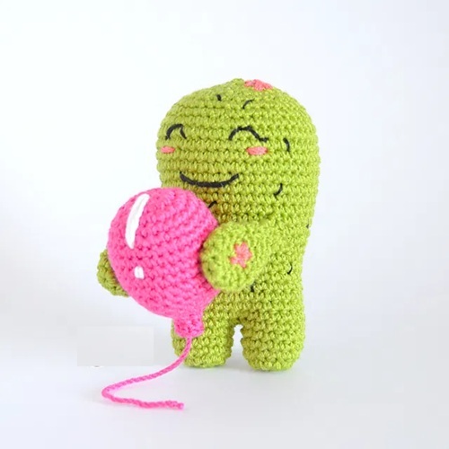 Easy and Cute Unique Cactus Crochet Patterns 4