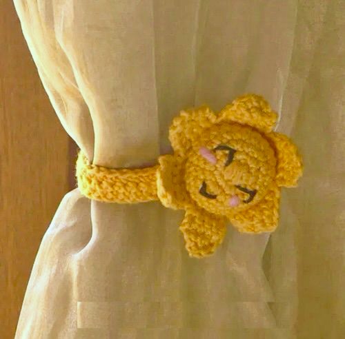 Sun Curtain Holder