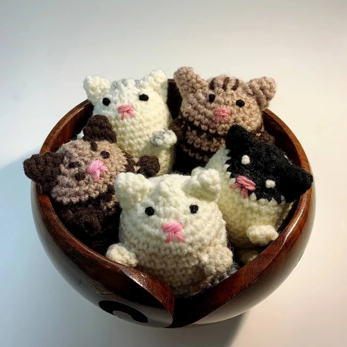 Crochet Mini Fat Cats