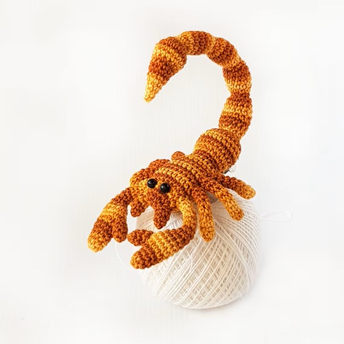 Crochet miniature Scorpio Brooch Pattern