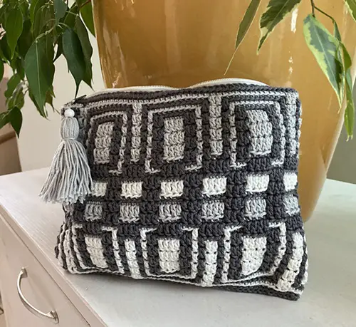 Retro Zippy Bags