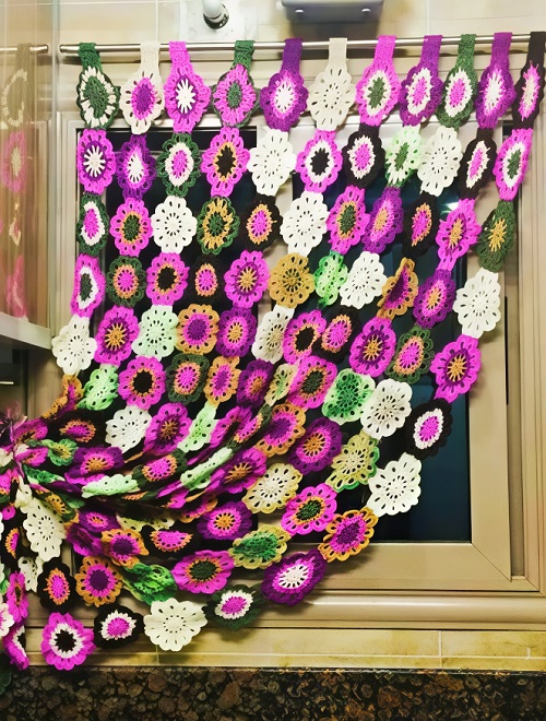 crochet hand made rose curtain