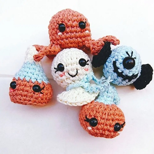 Mini Halloween Keychains