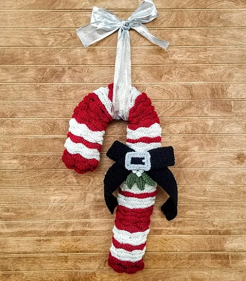 Candy Cane Wreath