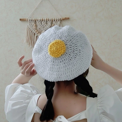 Egg Beret
