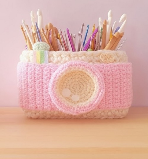 colorful-snap-store-crochet-camera-pen-holder-pattern