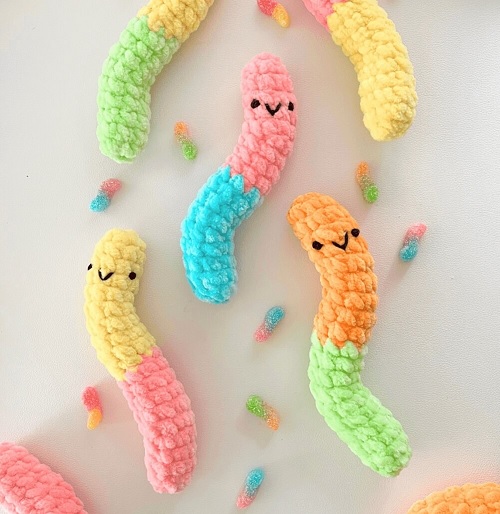 Sour Gummy Worms