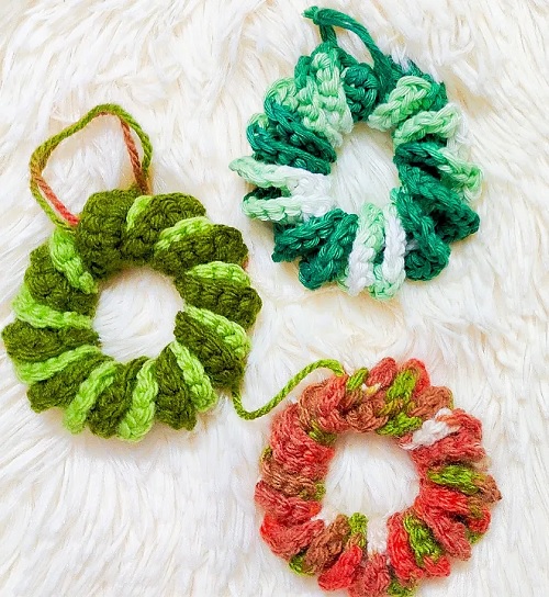 10 Minutes Wreath Ornament