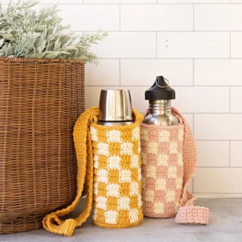12 Crochet Beverage Bag Free Patterns