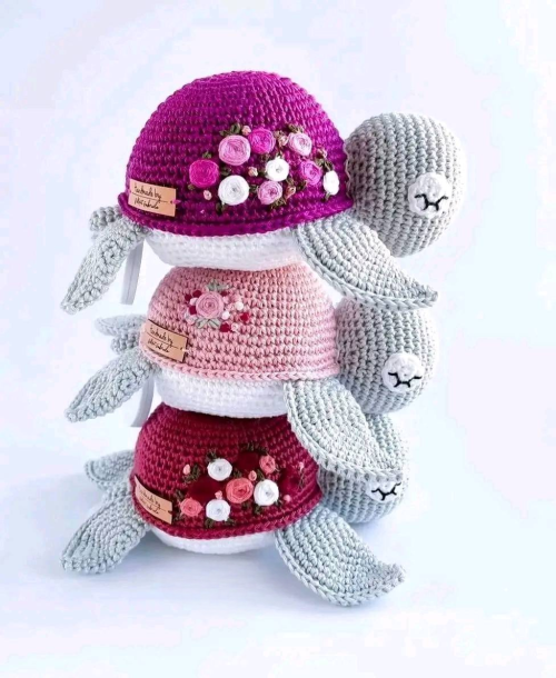 10 Amigurumi Turtle Family Free Crochet Patterns