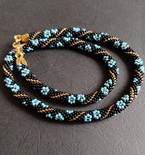 8 Crochet Seed Bead Bracelet Free Patterns 5 Tutorial Bead Crochet rope, seed Bead Necklace or Bracelet how to make, Crochet slip stitch beading