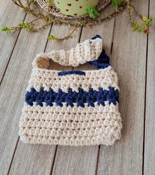 10 One Hour Crochet Bag Free Patterns 11 One Hour Crochet Bag Free Patterns 1