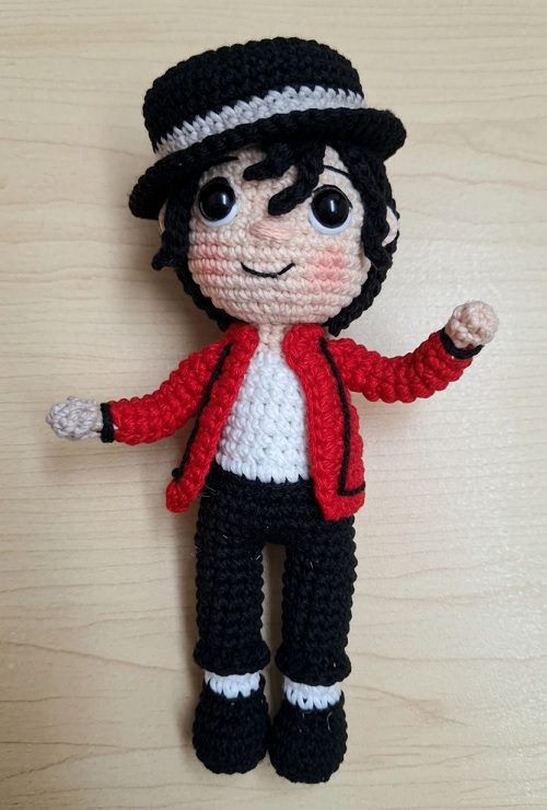 7 Michael Jackson Free Crochet Patterns 5 MICHAEL JACKSON AMIGURUMI